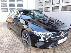 Nachtschwarz unilack Gebraucht 2023 Mercedes A180 Advanced Limousine | 24.950 € (Fairer Preis)