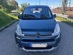Blau Gebraucht 2014 Citroën Berlingo SELECTION Van / Kleinbus | 6.499 € (Guter Preis)