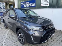 Titan dark grey pearl metallic Neu 2025 Suzuki Vitara Comfort+ SUV | 26.690 € (Fairer Preis)
