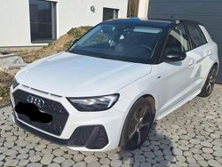 Weiß Gebraucht 2023 Audi A1 Sportback S-Line Kleinwagen | 21.500 € (Fairer Preis)