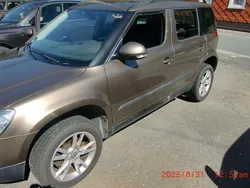 Braun Gebraucht 2011 Skoda Yeti SUV | 4.295 € (Guter Preis)