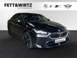 Black sapphire metallic Gebraucht 2025 BMW 220 M Sport Limousine | 36.888 € (Fairer Preis)