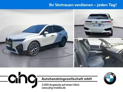 Weiß Gebraucht 2022 BMW iX Performance SUV | 67.930 € (Etwas zu teuer)