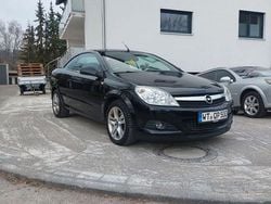 Schwarz Gebraucht 2008 Opel Astra Cabriolet Cosmo Cabrio | 3.499 € (Fairer Preis)