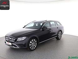 Schwarz (metallic) Gebraucht 2019 Mercedes E220 Kombi | 30.740 € (Fairer Preis)