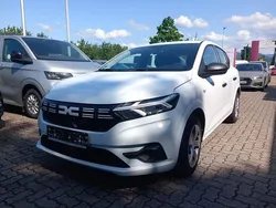 Gletscherweiss Gebraucht 2024 Dacia Sandero Essentiel Kleinwagen | 14.902 € (Guter Preis)