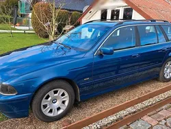 Blau Gebraucht 2002 BMW 520 Kombi | 4.250 €