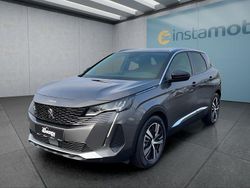 Grau Gebraucht 2022 Peugeot 3008 Van / Kleinbus | 26.699 € (Fairer Preis)