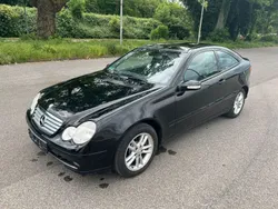 Schwarz Gebraucht 2002 Mercedes C230 Coupé | 2.900 € (Fairer Preis)