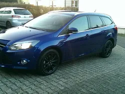 Blau Gebraucht 2014 Ford Focus Titanium Kombi | 6.999 € (Fairer Preis)