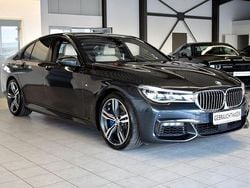 Grau Gebraucht 2016 BMW 750 Performance Limousine | 28.999 € (Fairer Preis)
