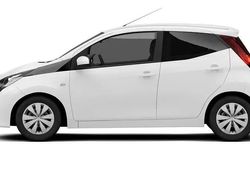 Beige Neu 2025 Toyota Aygo Kleinwagen | 17.119 €