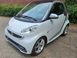 Weiß Gebraucht 2013 Smart ForTwo Coupé Passion Coupé | 5.500 € (Guter Preis)