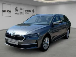 Graphitegrau metallic Gebraucht 2025 Skoda Octavia Selection Kombi | 32.470 € (Guter Preis)