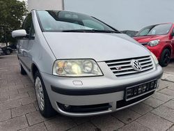 Silber Gebraucht 2003 VW Sharan Highline Van / Kleinbus | 3.222 € (Fairer Preis)