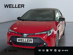 Karminarot metallic Gebraucht 2019 Toyota Corolla Team Limousine | 19.980 € (Fairer Preis)