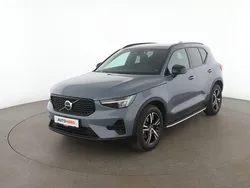 Grau Gebraucht 2023 Volvo XC40 Plus SUV | 35.340 € (Guter Preis)