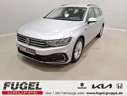 Reflexsilber metallic Gebraucht 2020 VW Passat GTE Kombi | 22.499 € (Guter Preis)