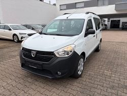 Weiß Gebraucht 2018 Dacia Dokker Ambiance Van / Kleinbus | 12.995 € (Fairer Preis)