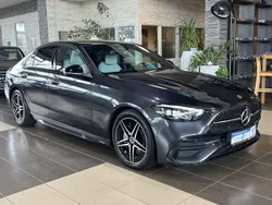 Grau Gebraucht 2023 Mercedes C180 AMG line Limousine | 38.400 € (Etwas zu teuer)