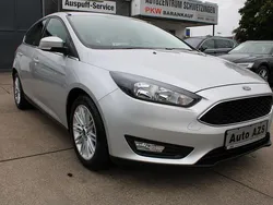 Silber Gebraucht 2017 Ford Focus Limousine | 8.900 € (Fairer Preis)
