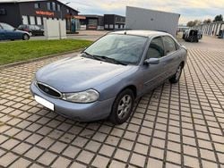 Blau Gebraucht 1998 Ford Mondeo Ghia Limousine | 999 € (Guter Preis)