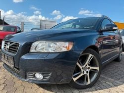 Blau Gebraucht 2012 Volvo V50 Kombi | 3.999 € (Superpreis)