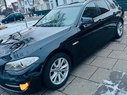 Schwarz Gebraucht 2011 BMW 520 Kombi | 9.000 € (Teuer)