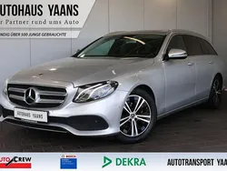 Silber Gebraucht 2018 Mercedes E220 Avantgarde Limousine | 22.489 € (Superpreis)