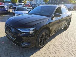 Mythosschwarz metallic Gebraucht 2022 Audi e-tron Sportback Black Edition SUV | 35.870 € (Superpreis)
