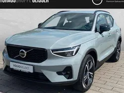 Grau Gebraucht 2023 Volvo XC40 Plus SUV | 29.750 € (Superpreis)