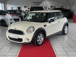 Weiß Gebraucht 2012 Mini ONE Kleinwagen | 8.949 € (Teuer)