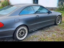 Grau Gebraucht 2003 Mercedes CLK500 Coupé | 12.000 €