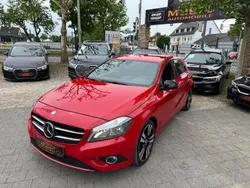 Rot Gebraucht 2015 Mercedes A200 Limousine | 14.950 € (Fairer Preis)