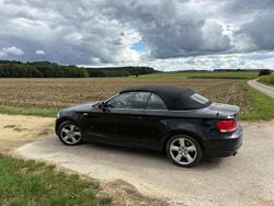 Schwarz Gebraucht 2012 BMW 123 Cabriolet Cabrio | 7.240 € (Guter Preis)