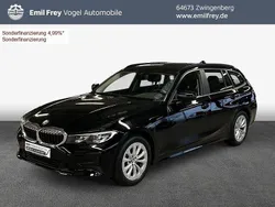 Schwarz Gebraucht 2021 BMW 318 Advantage Kombi | 20.390 € (Guter Preis)