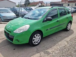 Grün Gebraucht 2012 Renault Clio IV Expression Limousine | 4.599 € (Etwas zu teuer)