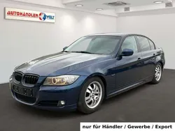 Blau Gebraucht 2010 BMW 320 Comfort Edition Limousine | 5.899 € (Superpreis)