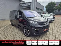 Schwarz Gebraucht 2022 Opel Zafira Life Van | 41.990 € (Teuer)