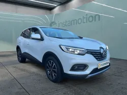 Weiß Gebraucht 2022 Renault Kadjar Techno SUV | 22.480 € (Fairer Preis)
