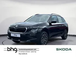 Schwarz Neu 2025 Skoda Kamiq Tour SUV | 34.080 €