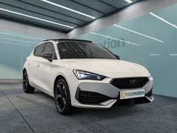Weiß Gebraucht 2022 Cupra Leon Limousine | 25.080 € (Fairer Preis)