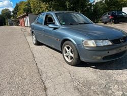 Gebraucht 1998 Opel Vectra Limousine | 450 € (Fairer Preis)