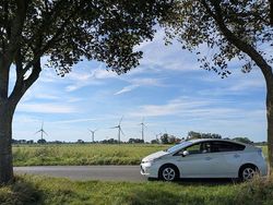 Weiß Gebraucht 2012 Toyota Prius TEC-Edition Kleinwagen | 10.000 € (Fairer Preis)