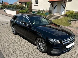Schwarz Gebraucht 2019 Mercedes E220 AMG Kombi | 16.900 € (Fairer Preis)