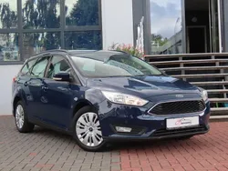 Blau Gebraucht 2015 Ford Focus Limousine | 4.900 € (Guter Preis)