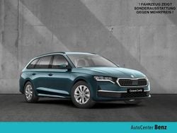Blau Neu 2025 Skoda Octavia Selection Kombi | 25.990 € (Guter Preis)