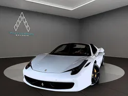 Weiß Gebraucht 2012 Ferrari 458 Coupé | 174.900 €
