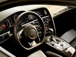 Grau Gebraucht 2010 Audi RS6 Sport Limousine | 59.000 €