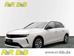 Weiss Gebraucht 2023 Opel Astra Business Edition Limousine | 21.950 € (Guter Preis)